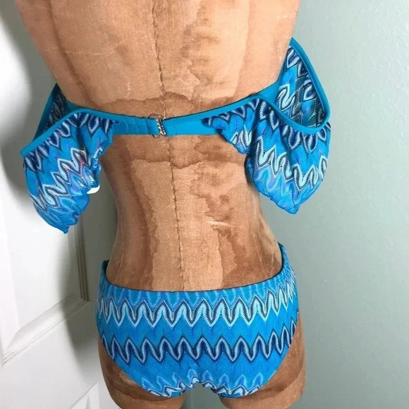 HULA HONEY Bikini Swimsuit - Picture 6 of 7